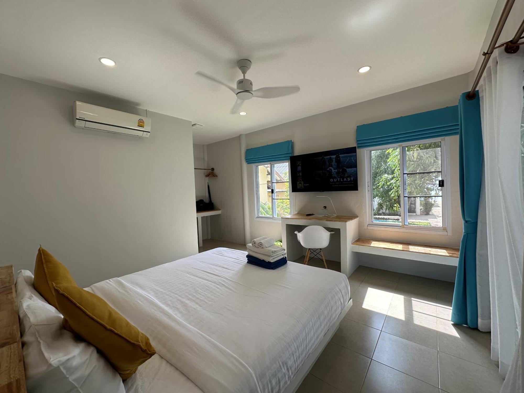 Sand Terrace Beach Bungalows Baan Tai Bilik gambar